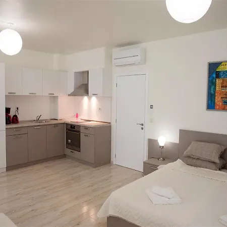 Asparuh For Rent Várna