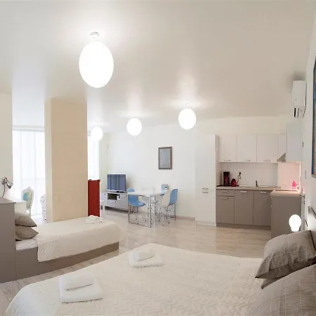 Asparuh For Rent Aparthotel Varna